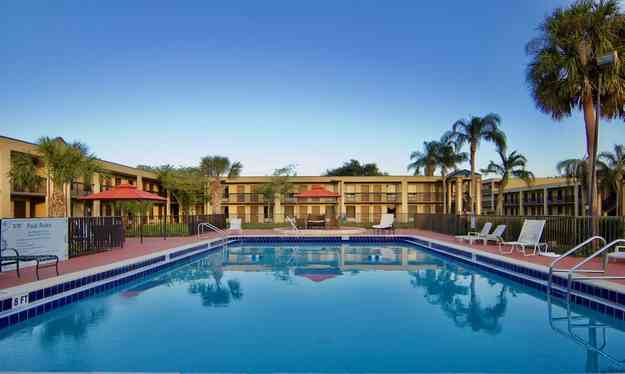 Winter Haven Gardens Inn Banquets Center Winter Haven Hurb