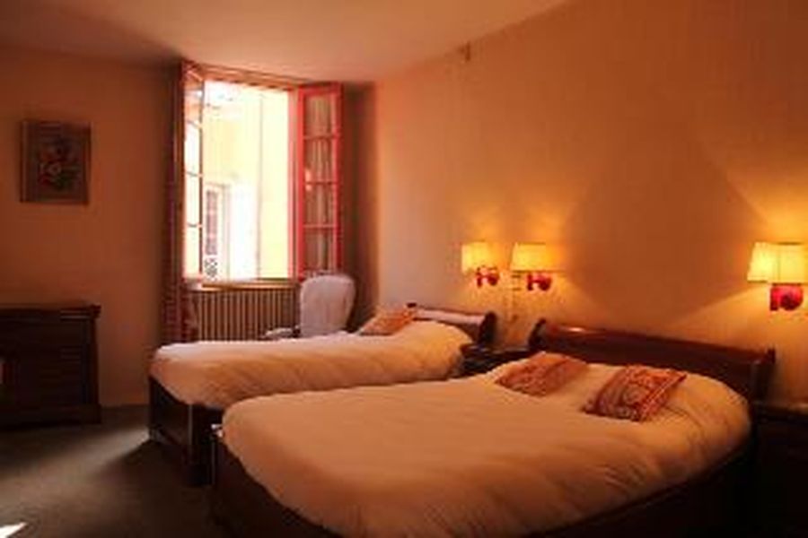photo-1