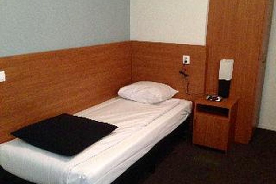 photo-1
