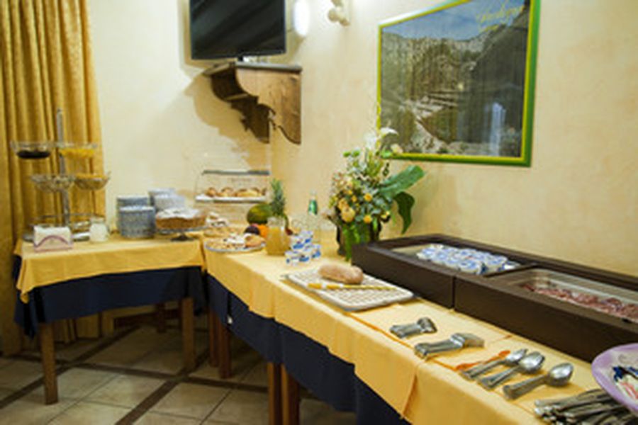 photo-0