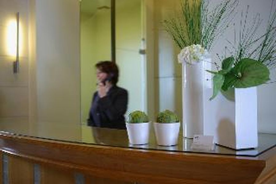 photo-1