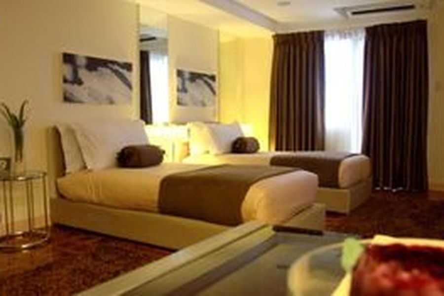 photo-0