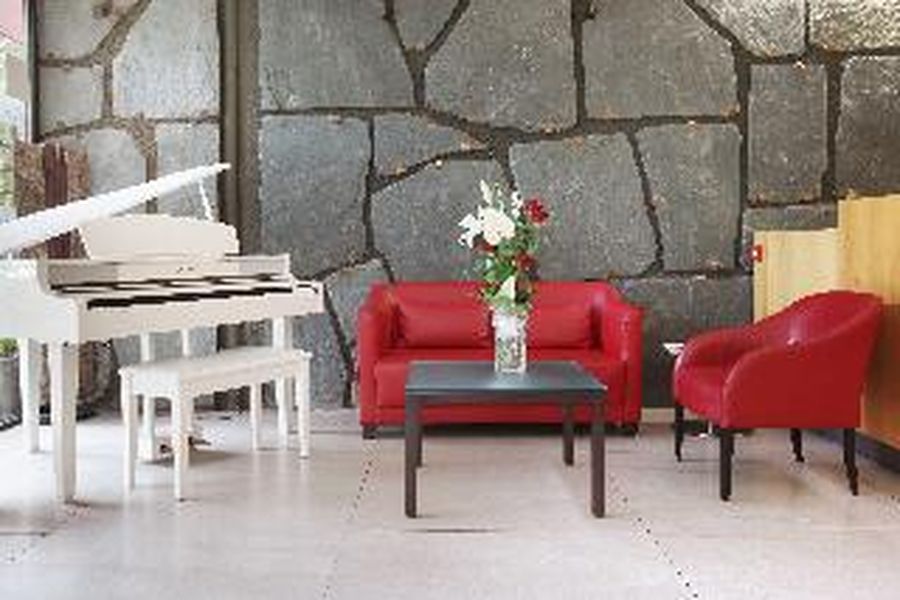 photo-1