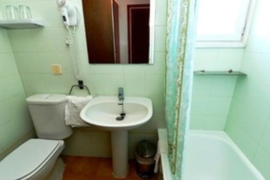 photo-0