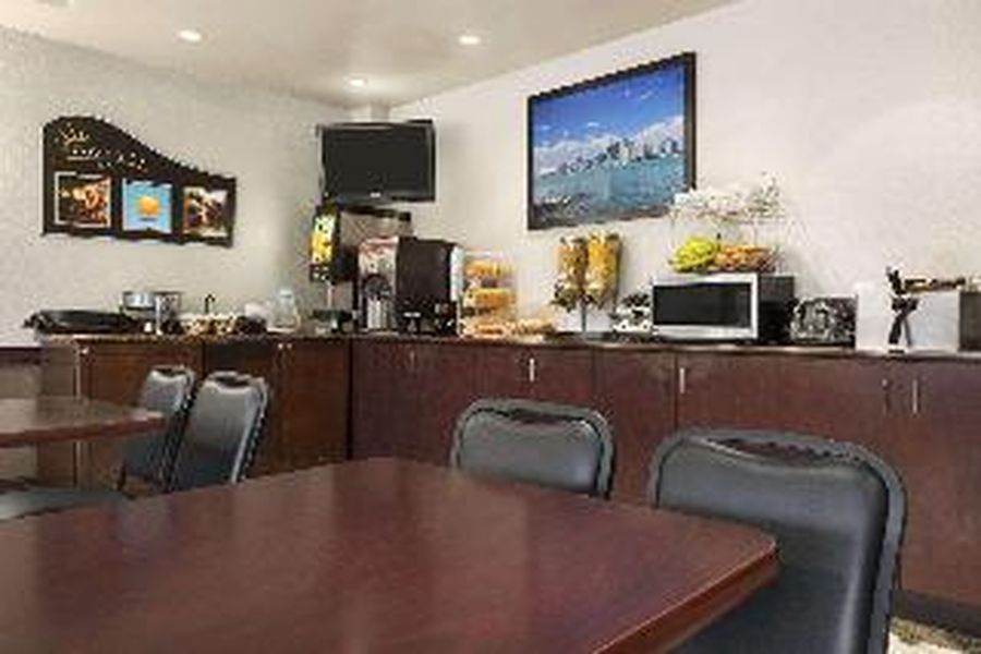 photo-1