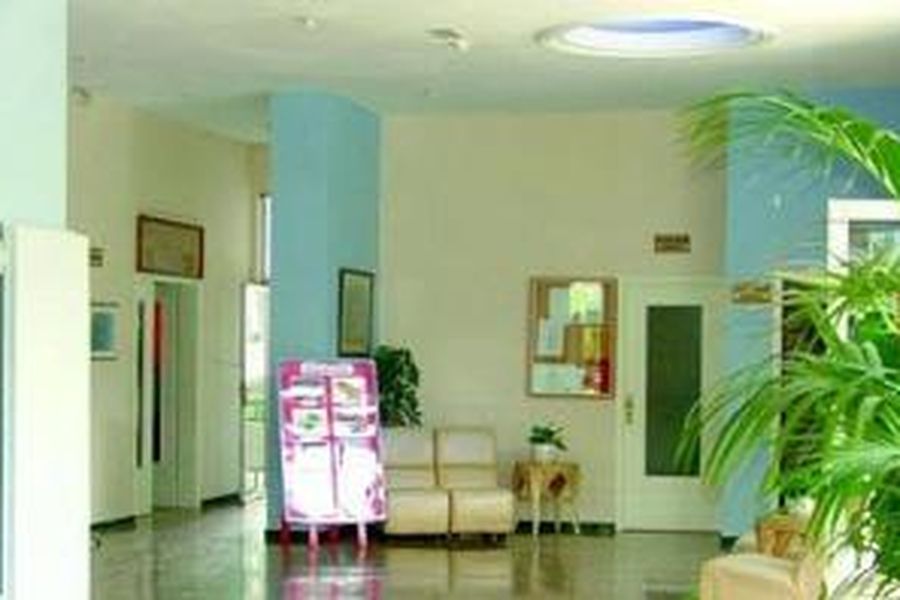 photo-0