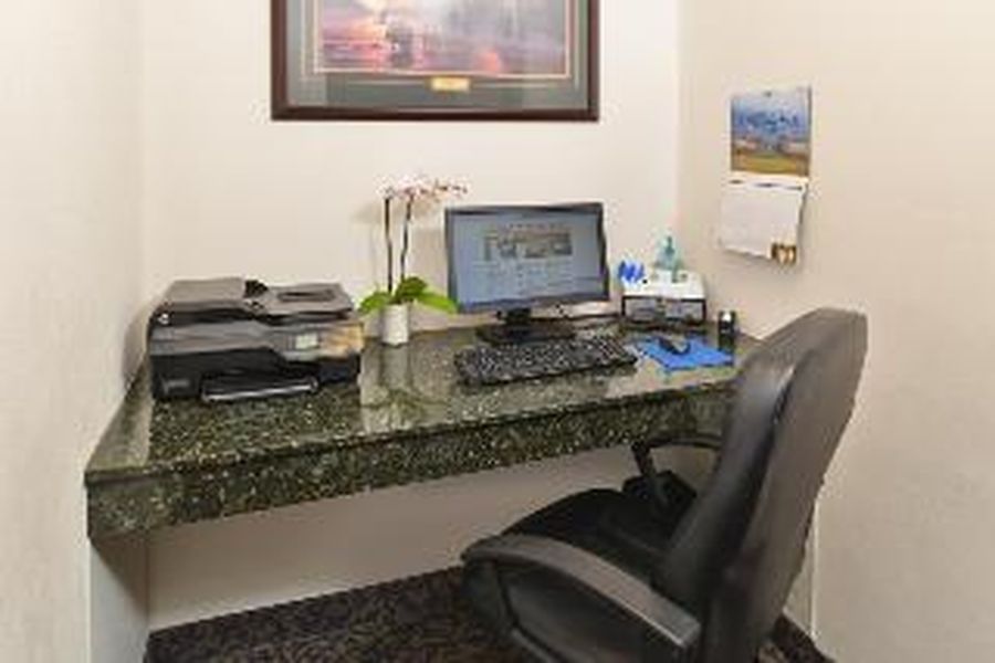 photo-1