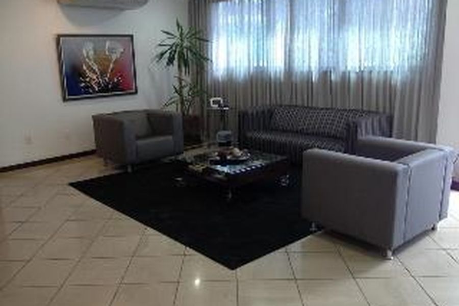 photo-0