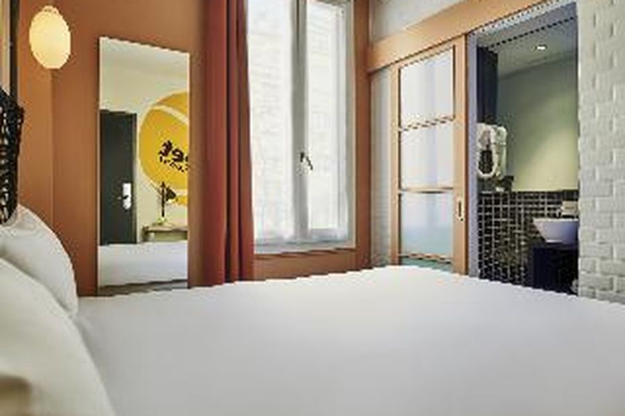 photo-1