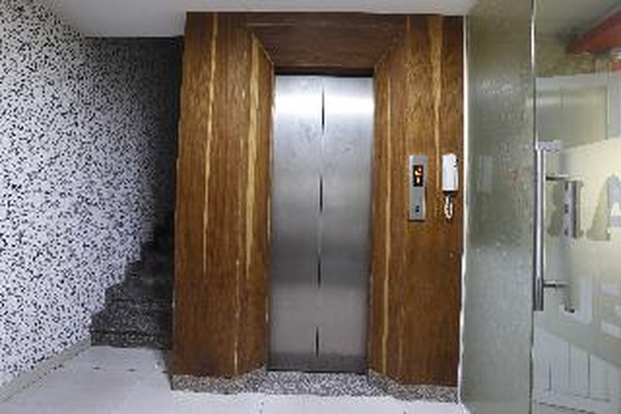 photo-1