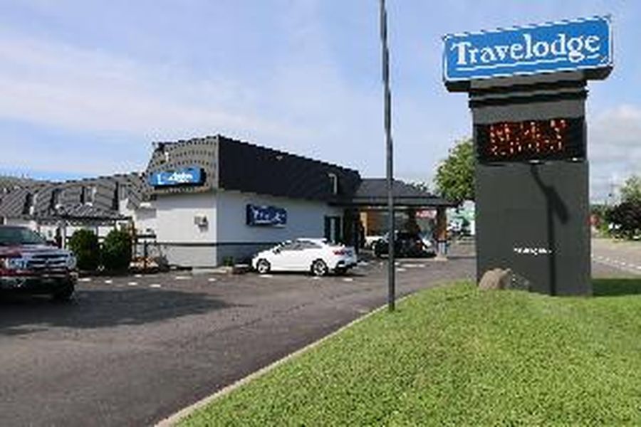 photo-0