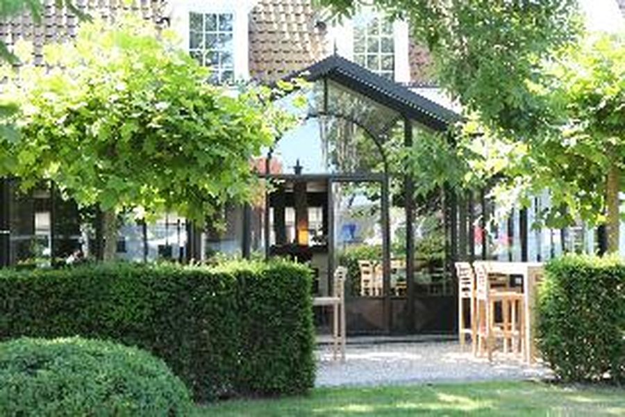photo-1