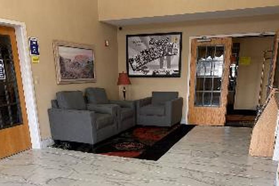 photo-0