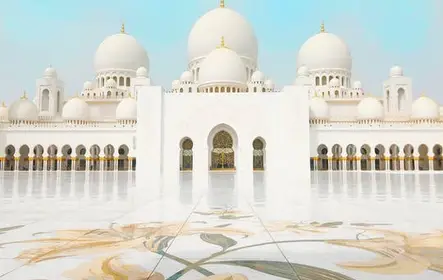 Cidade de Abu Dhabi e Warner Bros. de Abu Dhabi