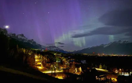 Aventura noturna de Banff sob as estrelas