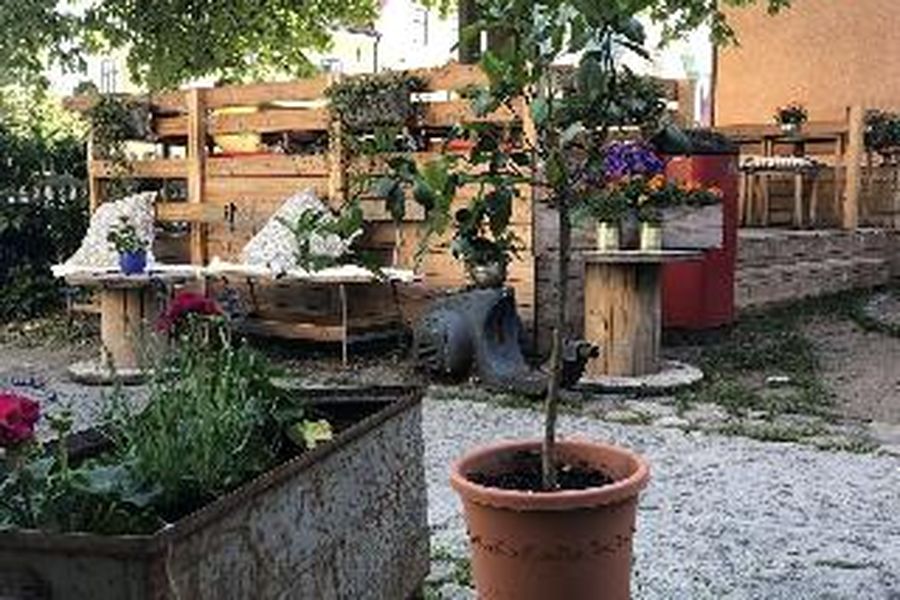 photo-1