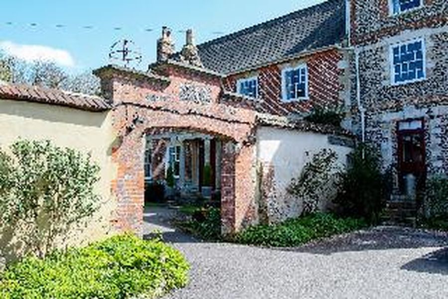 photo-1