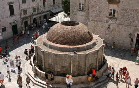 Passeio a pé por Dubrovnik