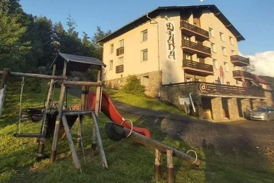 photo-0