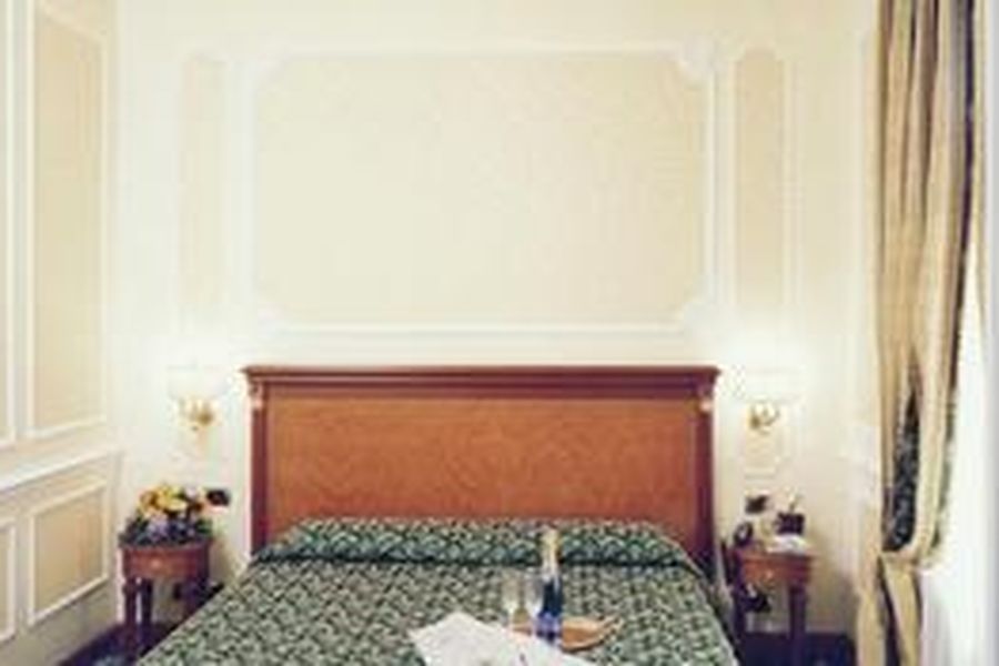 photo-1