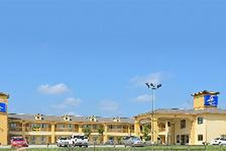 photo-0