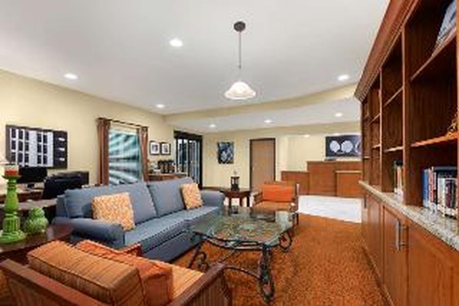 photo-1